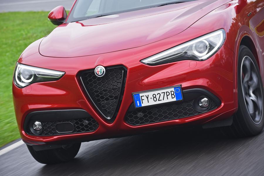 Детали экстерьера Alfa Romeo Stelvio Veloce (949) 2019 года  (фото 67 из 100)